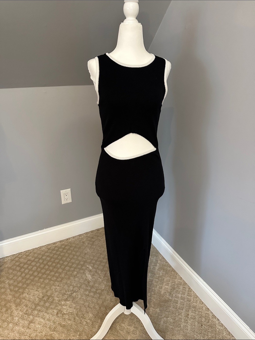 Women’s Black Cutout Maxi Dress